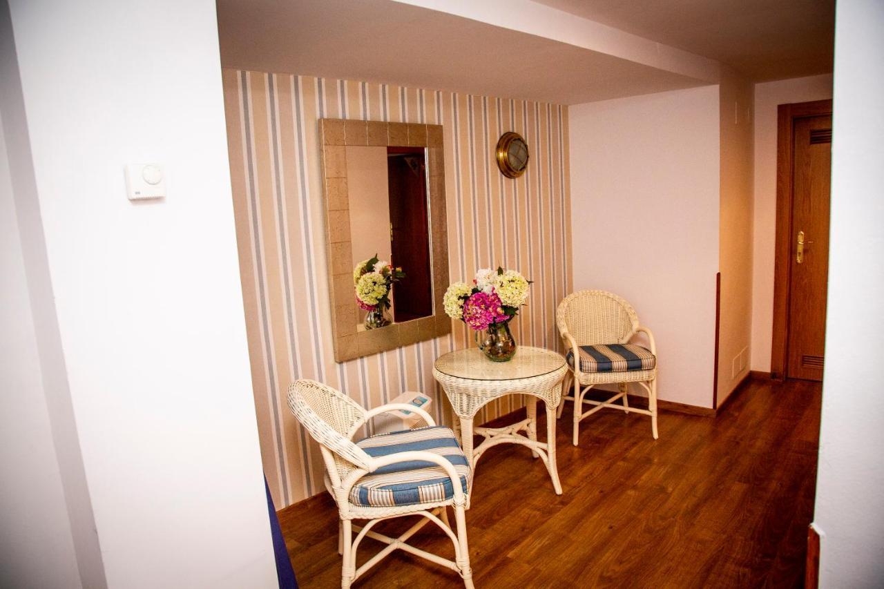 Isabel - Suarez Inclan 38 Otel Cudillero Dış mekan fotoğraf
