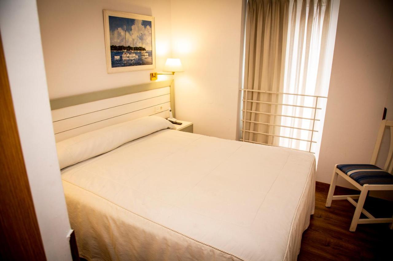 Isabel - Suarez Inclan 38 Otel Cudillero Dış mekan fotoğraf
