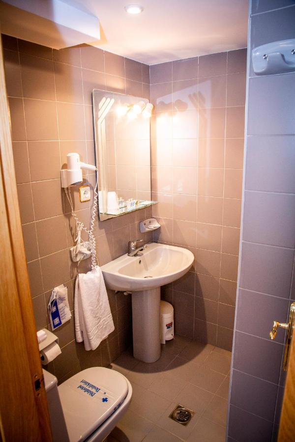 Isabel - Suarez Inclan 38 Otel Cudillero Dış mekan fotoğraf