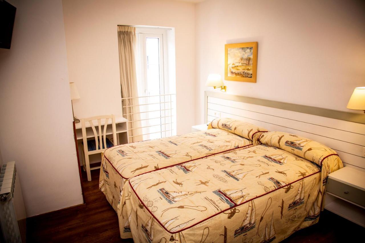 Isabel - Suarez Inclan 38 Otel Cudillero Dış mekan fotoğraf