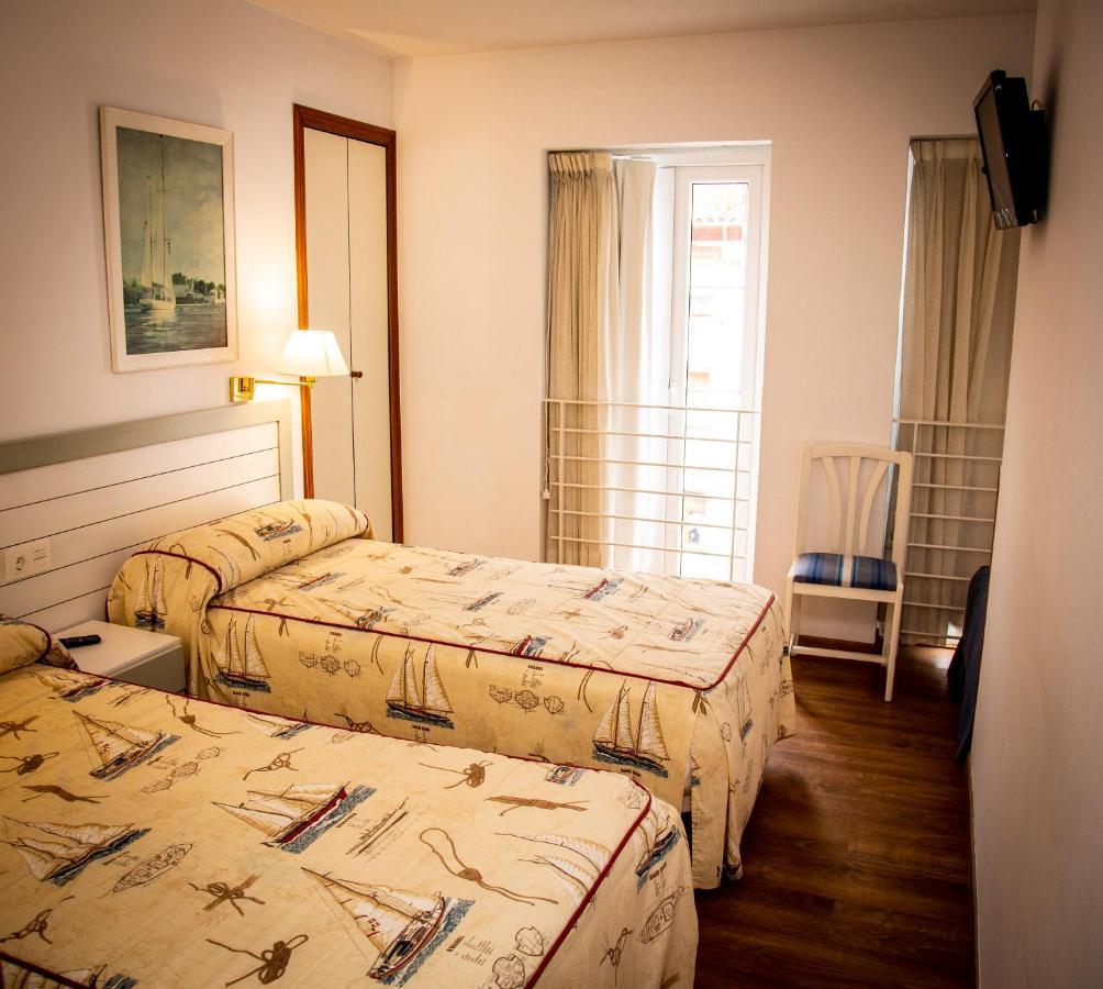 Isabel - Suarez Inclan 38 Otel Cudillero Dış mekan fotoğraf
